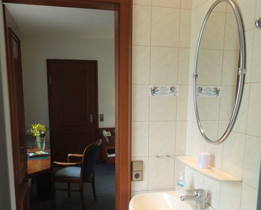 Hotel Valsana Am Kurpark บาดวิลด์บาด ภายนอก รูปภาพ