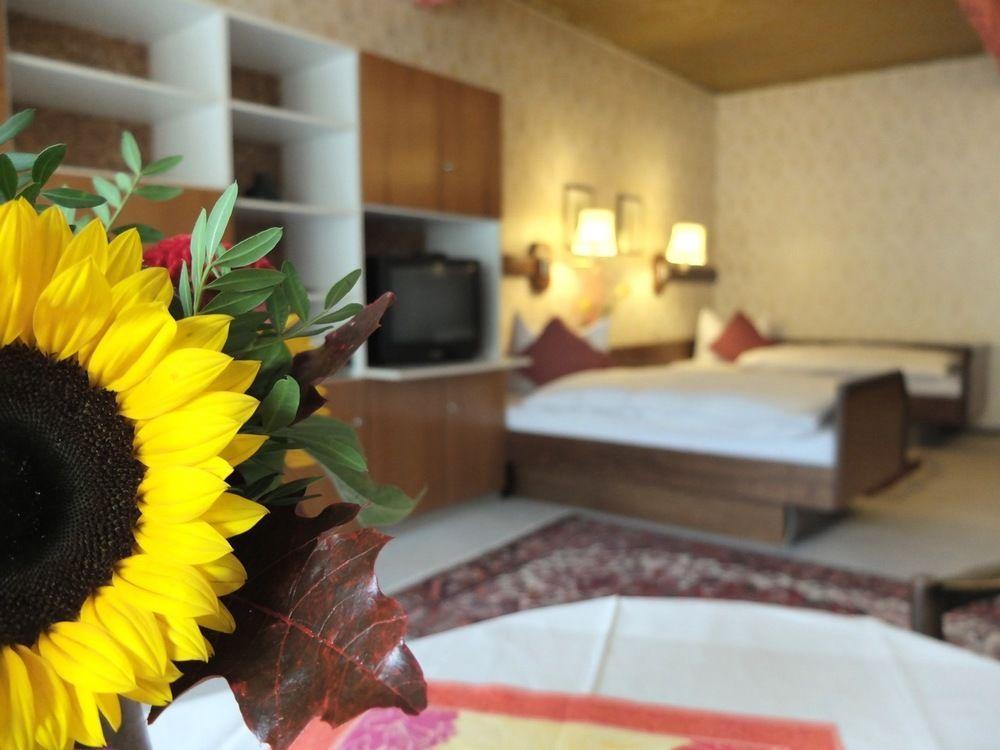 Hotel Valsana Am Kurpark บาดวิลด์บาด ภายนอก รูปภาพ